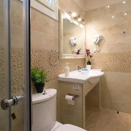 Solaris Aparthotel 3*